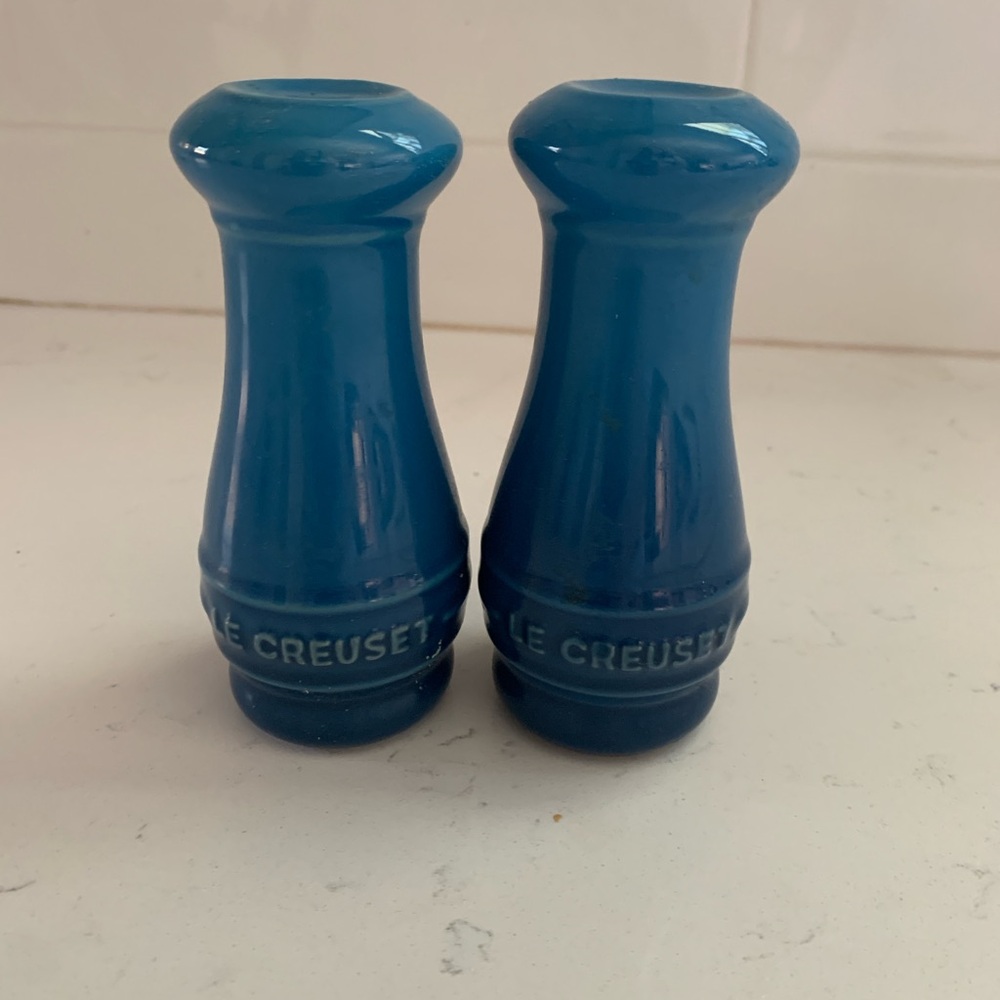 Le Creuset Azure Salt and Pepper Set